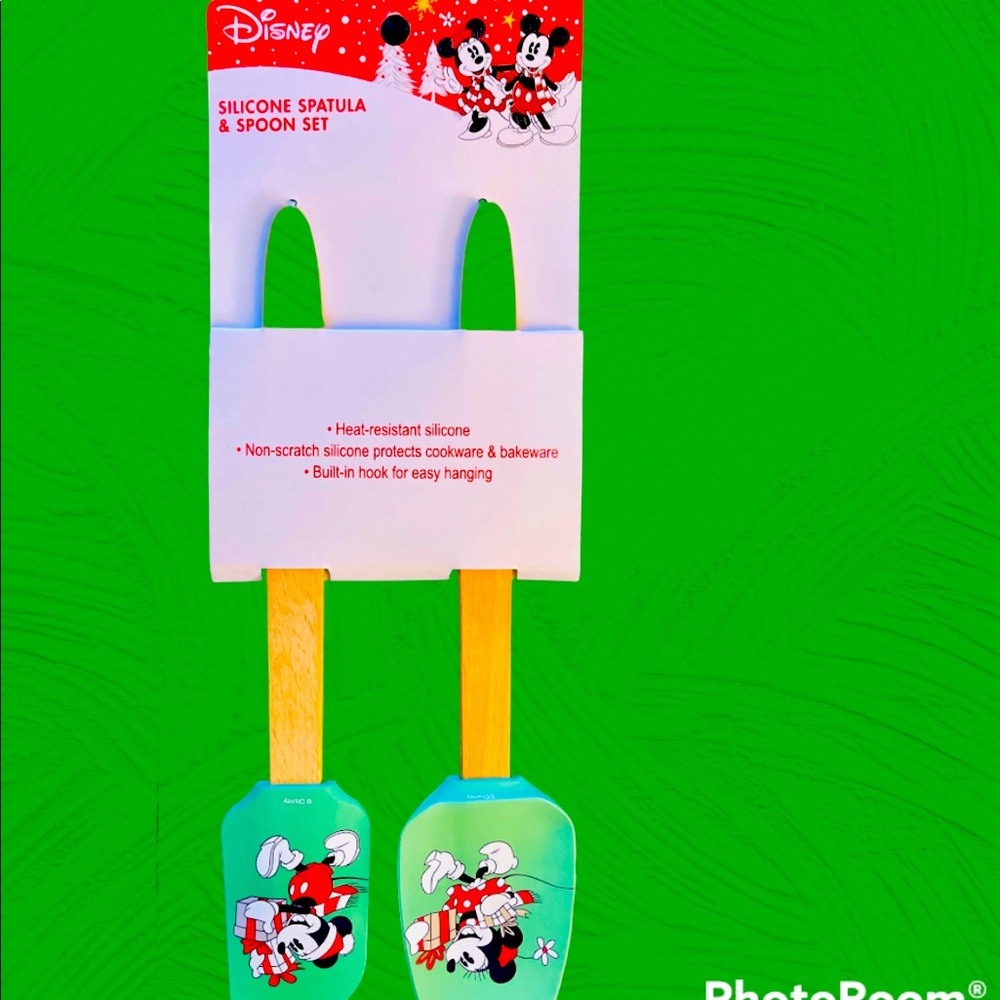 NWT Disney Mickey and Minnie mouse silicone spatula and spoon set